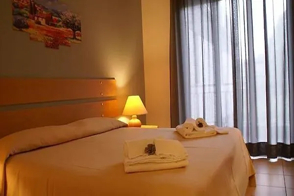 Hotel Rasula Alta Гравина-ди-Катания